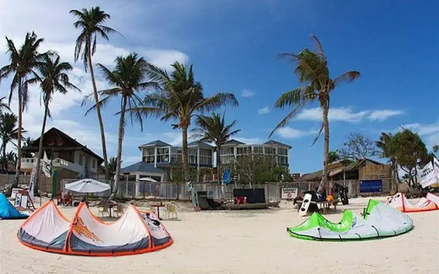 Aissatou Beach Resort