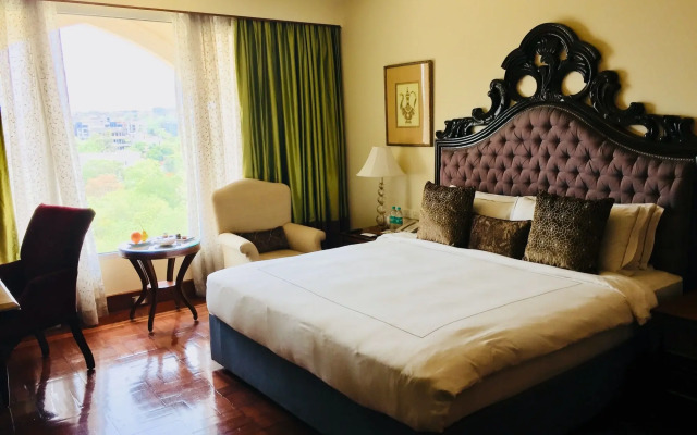 Taj Krishna