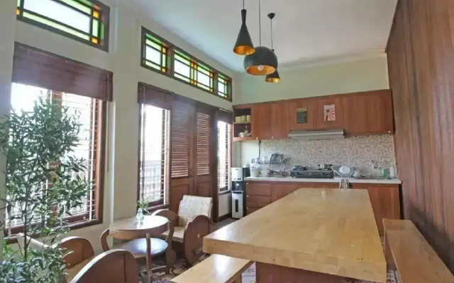 Rumah Kandjani by RedDoorz