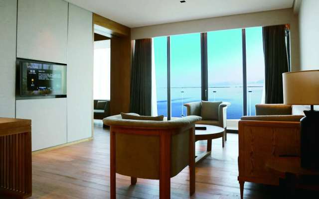 Hotel Indigo Dali Erhai by IHG