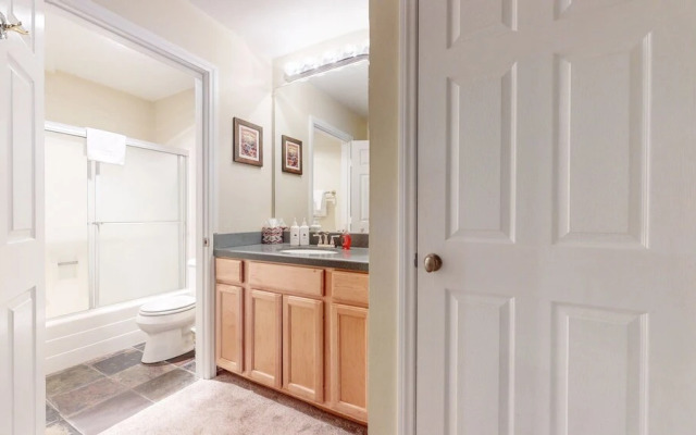 Summit #243 1 Bedroom Condo