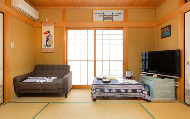 Abbey Road Inn Seika