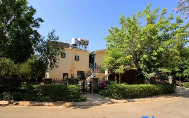 Yuanmouren World Park Yunshang No.18 Homestay