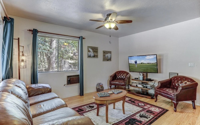 Bloody Basin Pine 2 Bedroom Cabin by Redawning