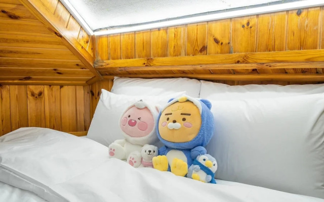 Ganghwa Haimom Family Poolvilla Marine