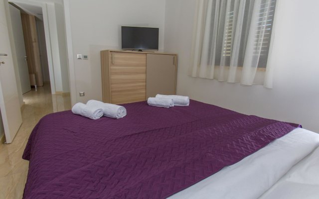 Luxury ApartHotel Makarska