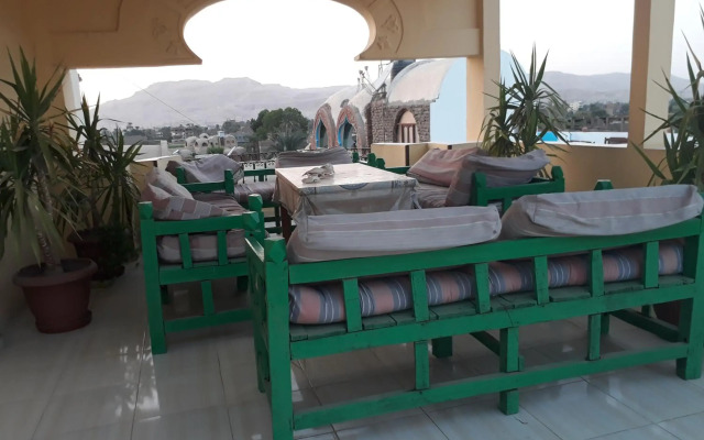 Alhambra Hotel