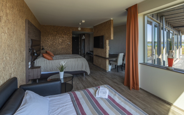 Hotel Kriunes - A city hotel by the lake