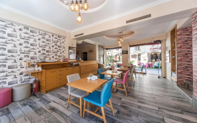 Taya Hatun Hotel