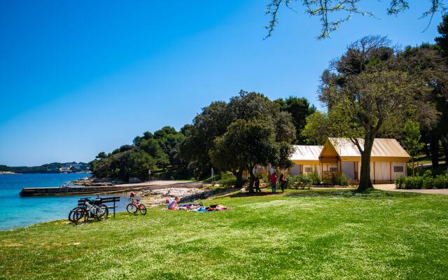 Arena Stoja Camping Homes
