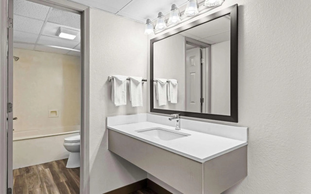 Quality Inn And Suites Dollywood
