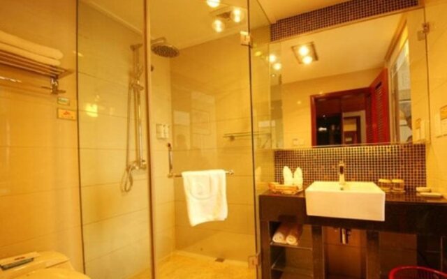Golden Spring Hotel Lijiang