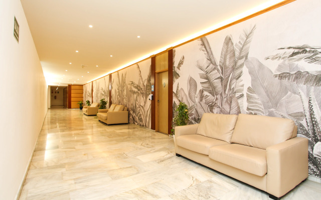 Sentido Fido Tucan - Adults Only