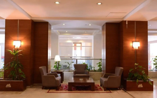 Al Mansour Melia Hotel