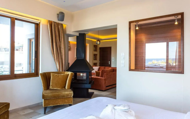 Cavo Seaside Suites