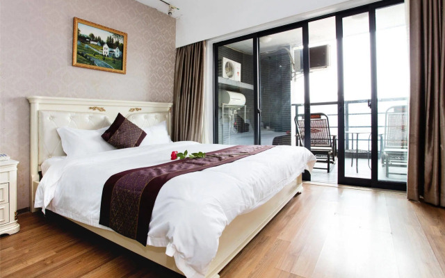 Nomo Times International YOU Apartment