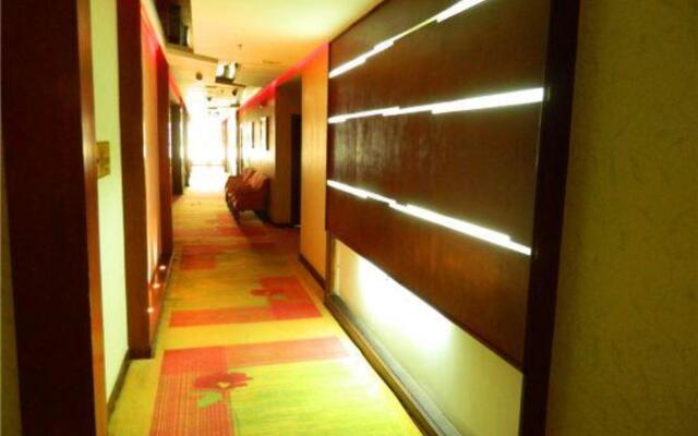 Wan Xing Long Hotel