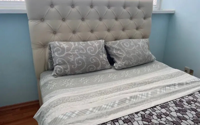 Апартаменты Суточно на проспекте Славы, д. 39