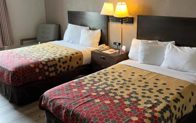 Red Carpet Inn - Dumfries/Quantico