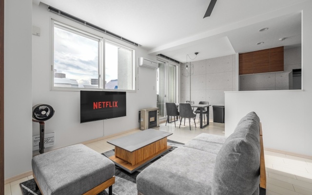Grandia 202 – Lobby – Sapporo