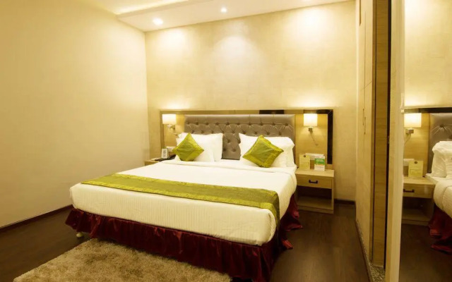 Treebo Tryst KC Manor