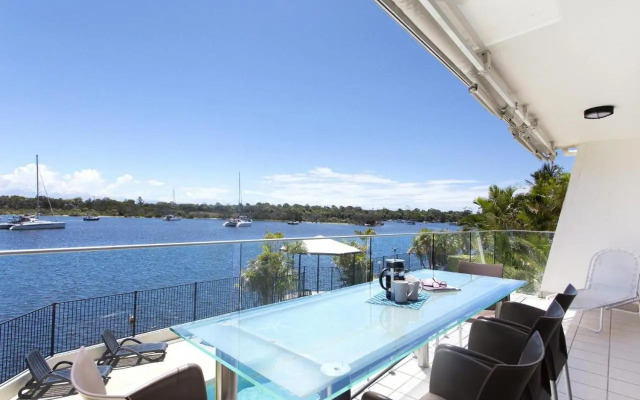 Aqua Linea 3 Noosa Parade 82