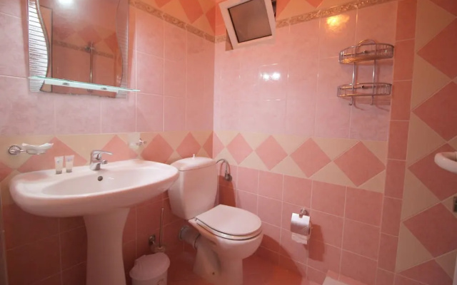Elena Hotel