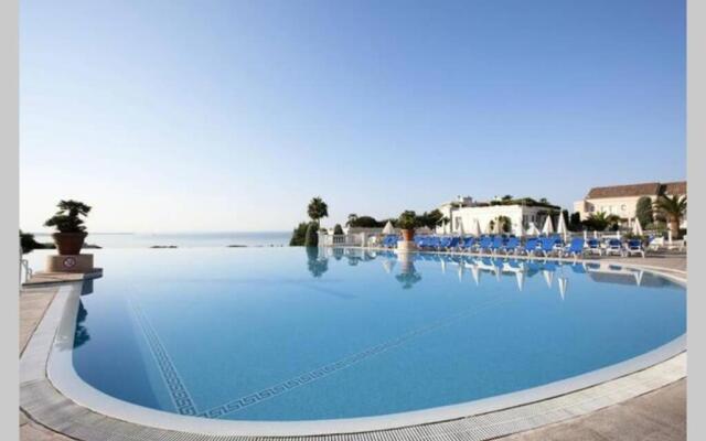 Appartement Lumineux dans Résidence avec Piscine