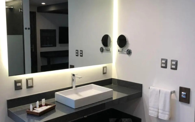 Kaia Suites