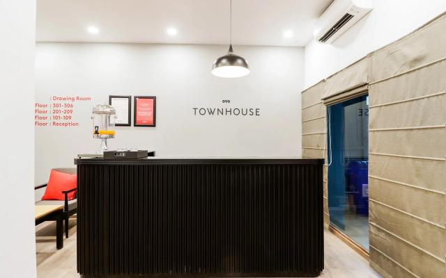 OYO Townhouse 155 Hotel Satya