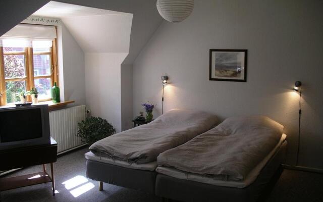 Lindebo Bed and Breakfast
