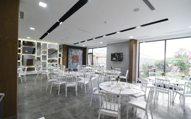 Sera Nature Hotel