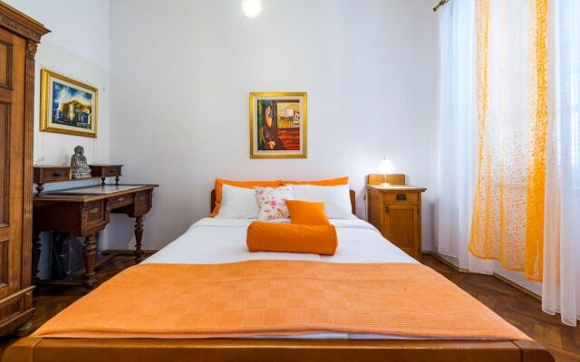 Villa Adriatica - 4 bedroom vacation house