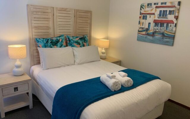 Scarborough Beach Front Resort - Shell Four