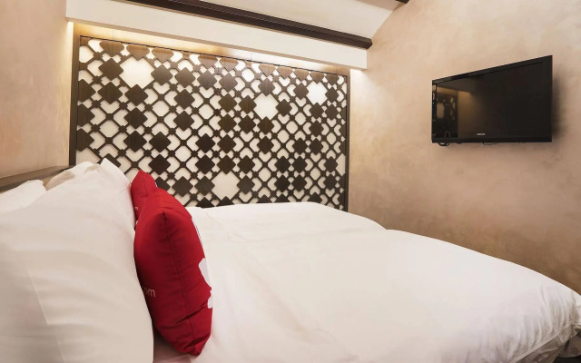 ZEN Premium Outram Park