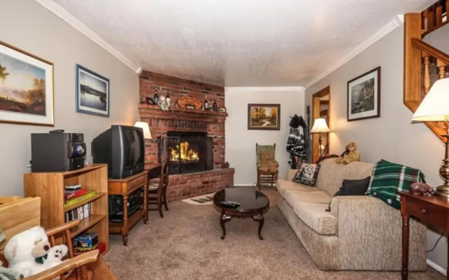 Idle Hours INN #1945