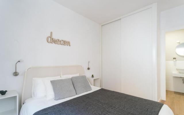 TRIANA 3 Bedrooms & 2 bath Parking Included
