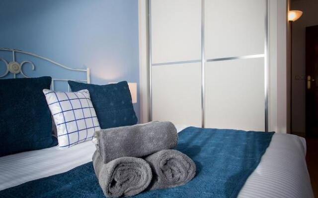 Holidays2Riviera Sea Side