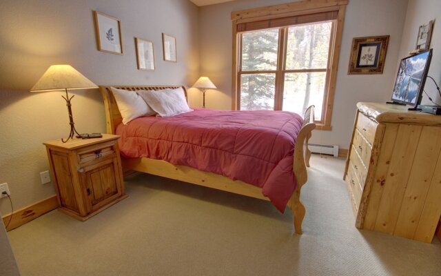 Trappers Crossing 8764