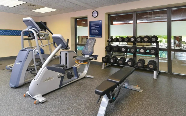 Hampton Inn Chicago-Carol Stream