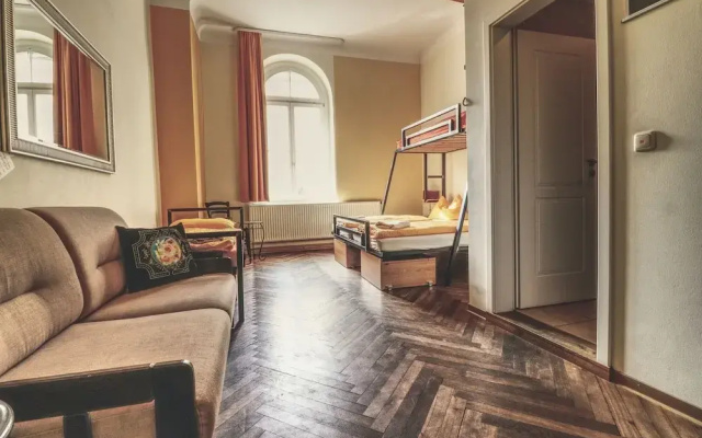 OPERA Hostel