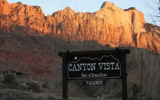 Canyon Vista Lodge
