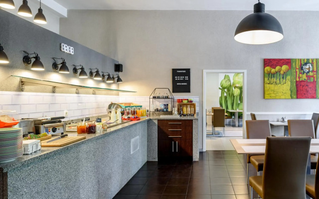 SleepinRoomz Boutique Hotel