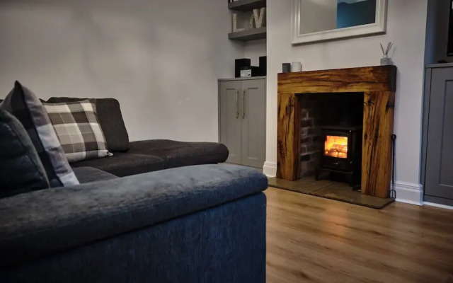 The Townhouse Simple2let Serviced Apartments
