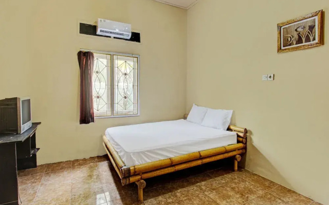 Hotel O Zahira Homestay Near Ekas Surf School and Service