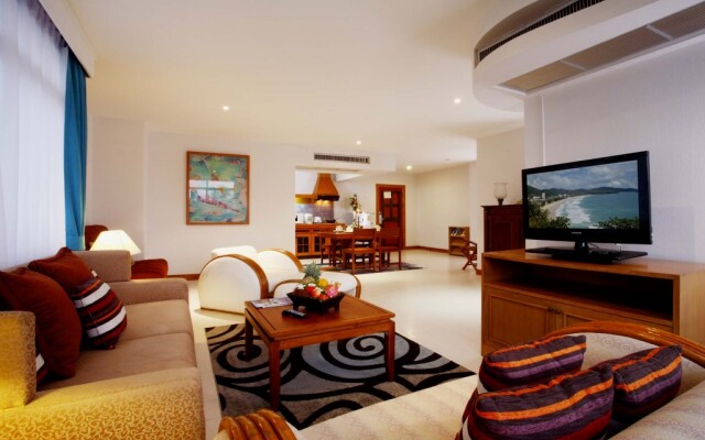 Waterfront Suites Phuket by Centara