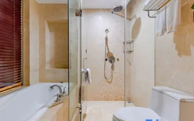 Wuhu Venice Holiday Hotel