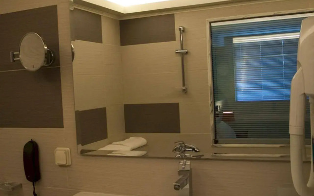 Delfinia Resort