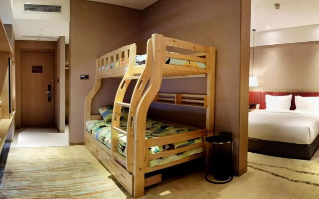 Holiday Inn Express Chengdu Wenjiang Hotspring by IHG