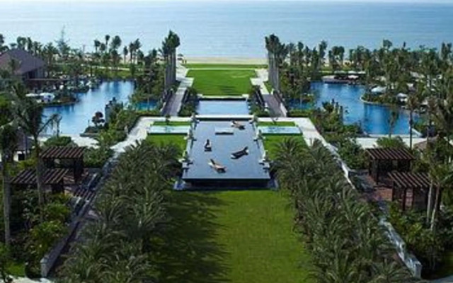 Renaissance Sanya Haitang Bay Resort